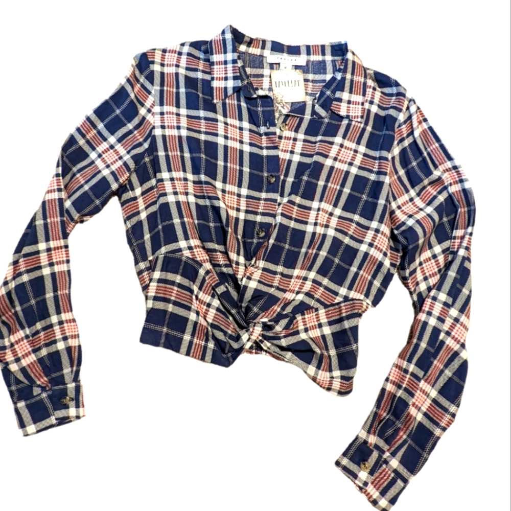 FAVLUX Red, White, & Blue long sleeve cropped‎ top Patriotic 4th of July Med (5)